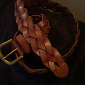 Leather belt by Jacob Connexion